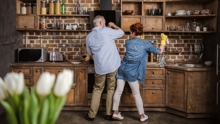 When Empty Nesters Move Out of the Family Home photo