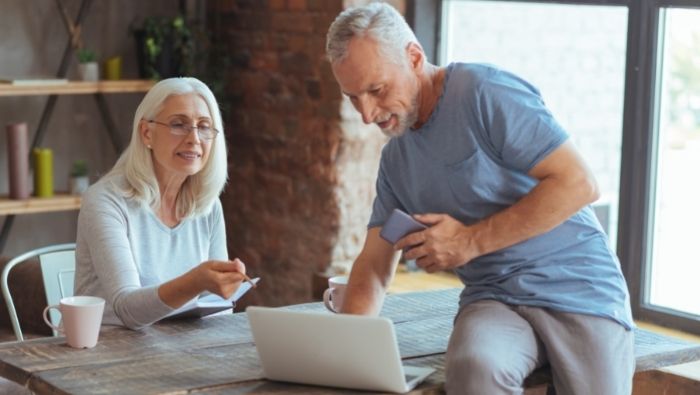 Retirement Budgeting Tips for Fixed-Income Couples